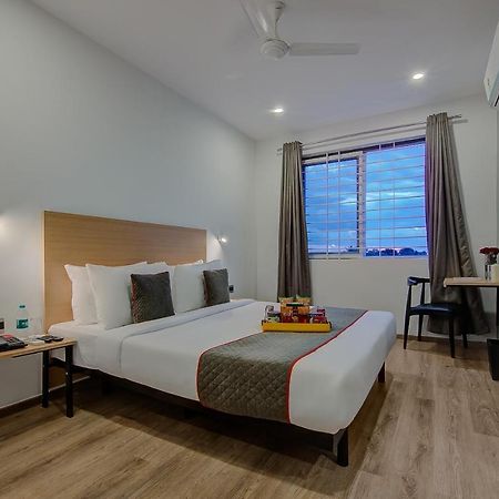 Super Townhouse Global Village Tech Park Near Kengeri Bus Terminal Metro Station Bangalore Ngoại thất bức ảnh